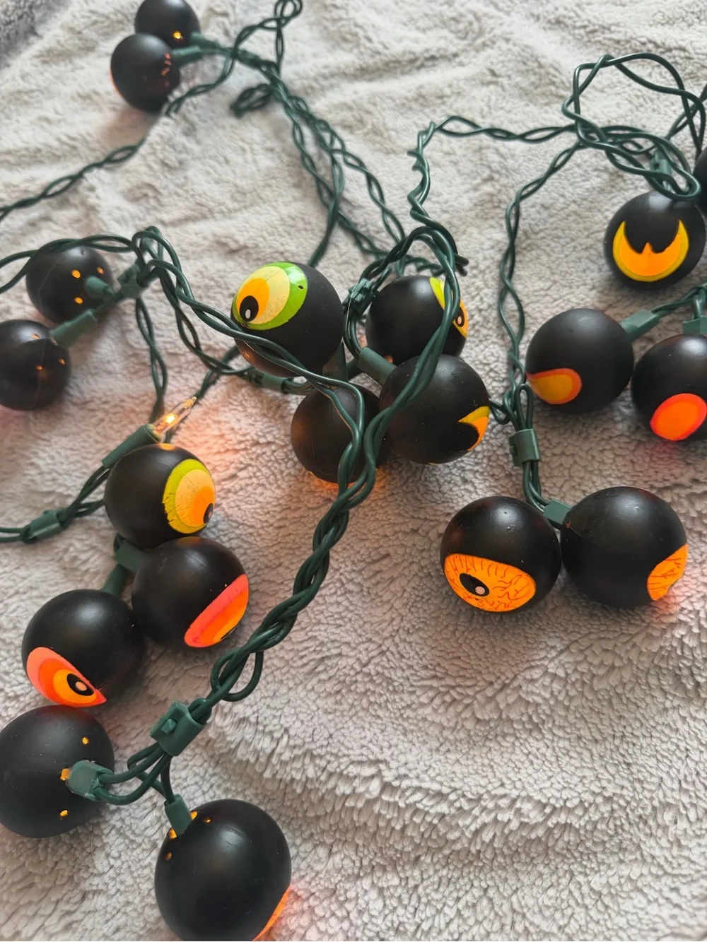 Vintage Halloween Flashing Eyeball String Lights Tested Indoor Outdoor 2004